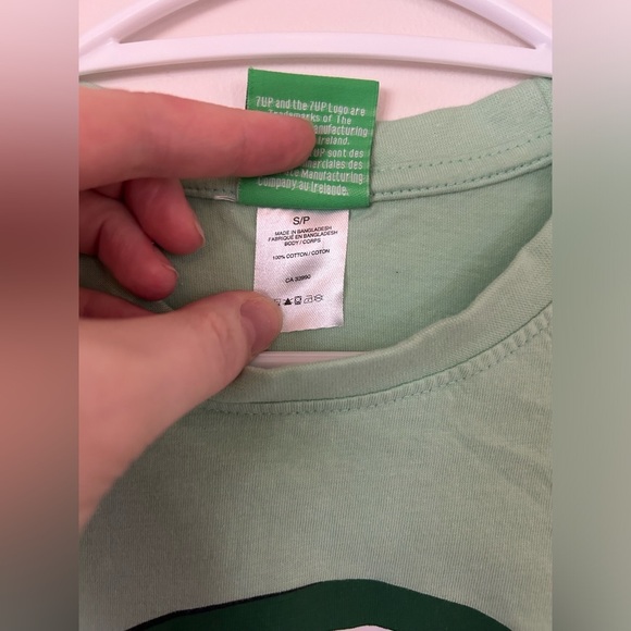 7-Up Tshirt​ - Picture 4 of 7